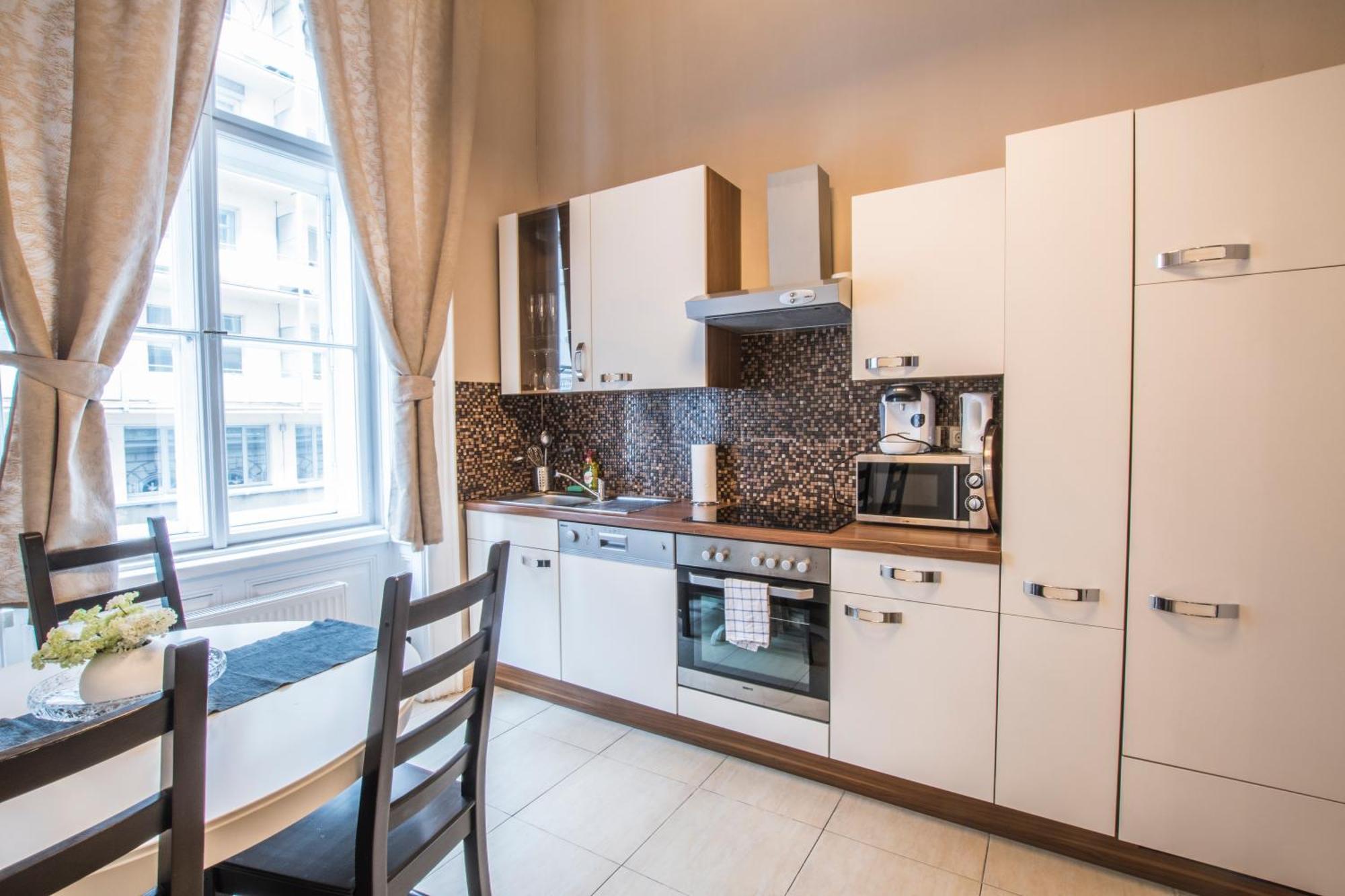 Urban Flats Vienna City Center Viena Quarto foto